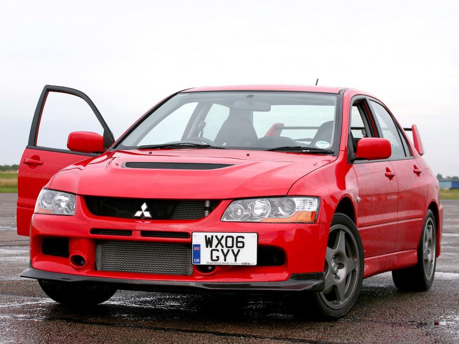  Mitsubishi Lancer Evolution IX MR FQ-360 2006 года  (фото 11 из 13)